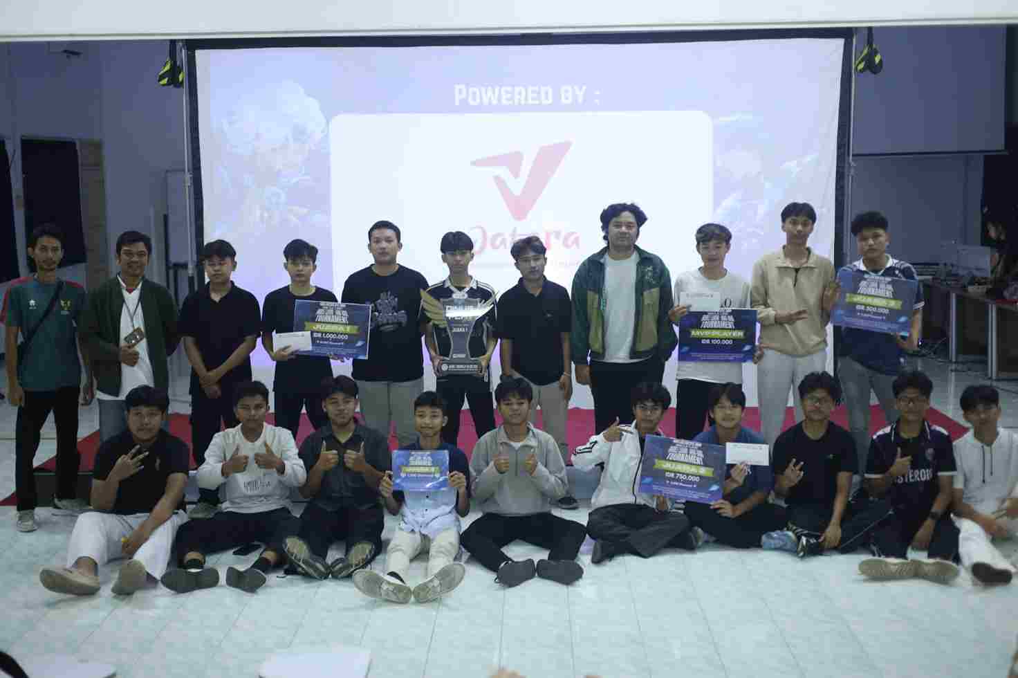 Awarding & Penutupan